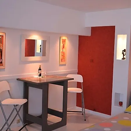 Couette-café Jardin De Marceau